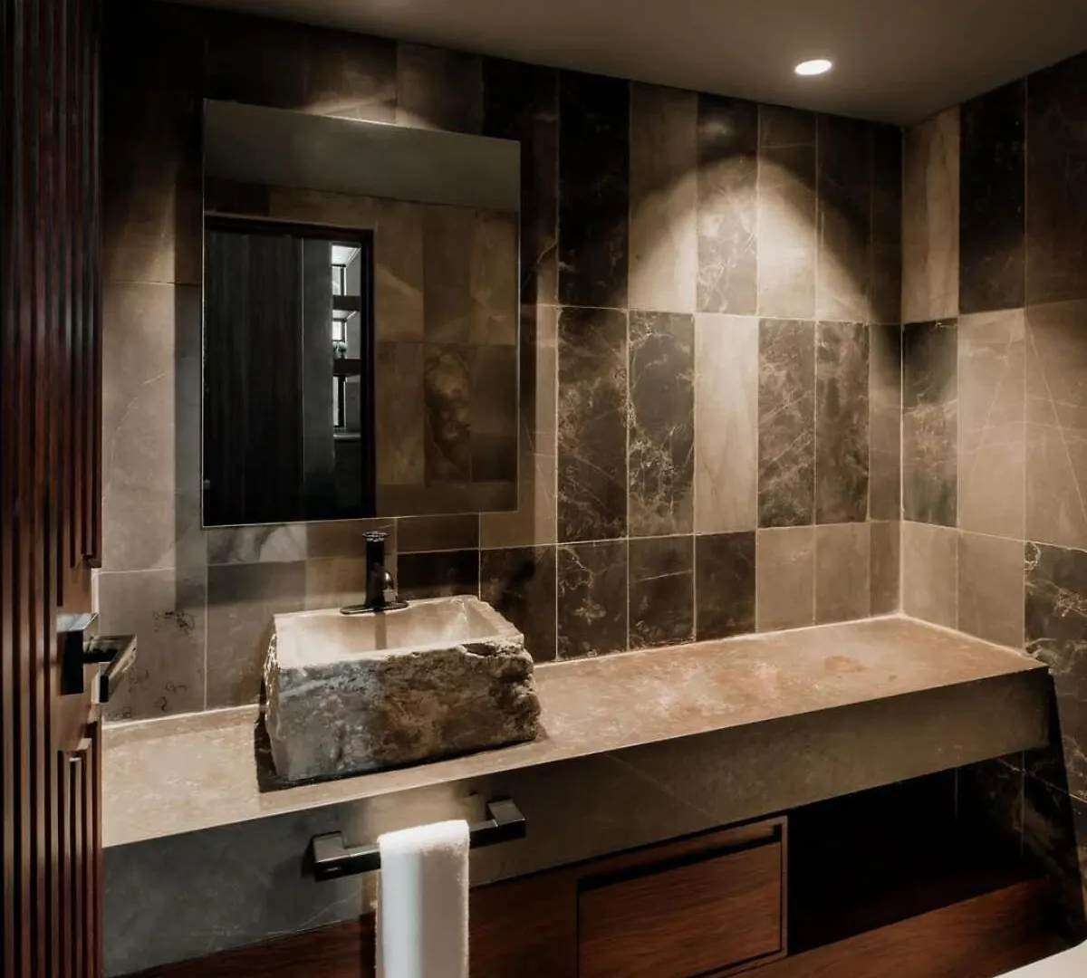 Barneys Ny Black Penthouse With Pool Tulum